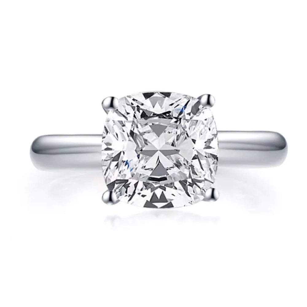 SOLD SOLD SOLD Sparkling Diamond Engagement Ring  S6
